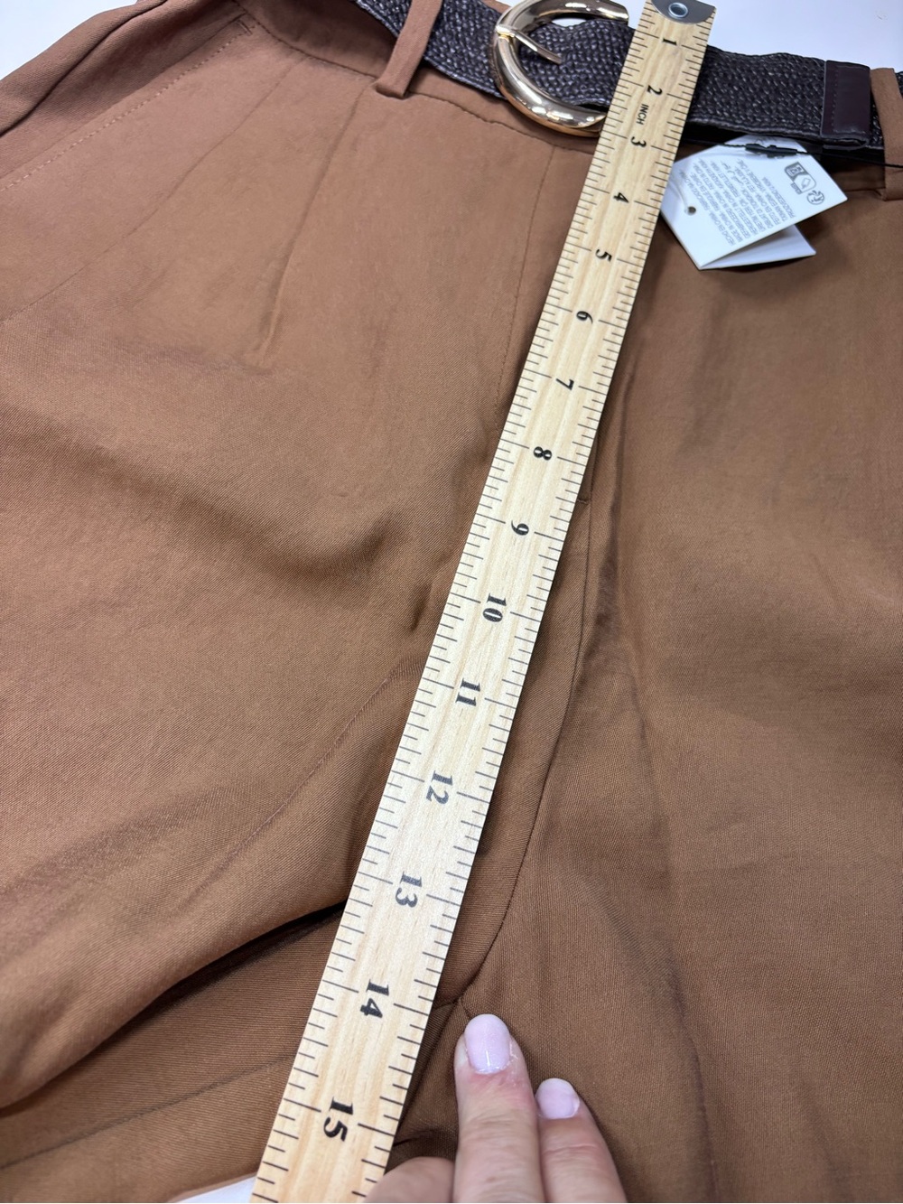 Women's High-Waist Brown Tailored Shorts with Belt - Picture 11 of 15